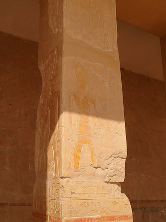 Foto Eingang zu Tempel der Hatschepsut