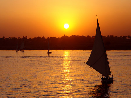 Fotos Schöner Sonnenuntergang | Luxor